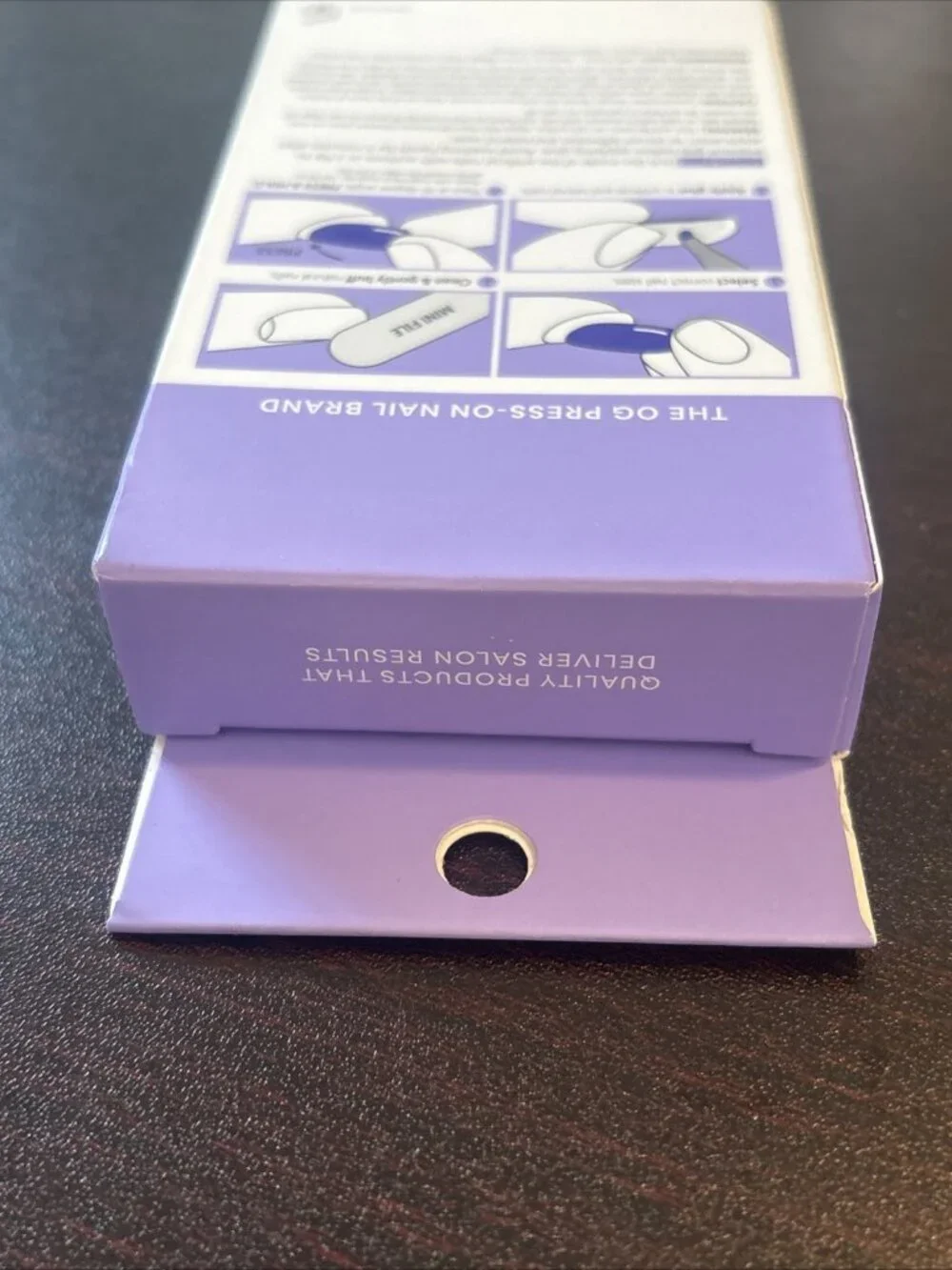 Press On Nails Medium Almond White Patchouli 32 Glue Kiss Core Size Shape Stick